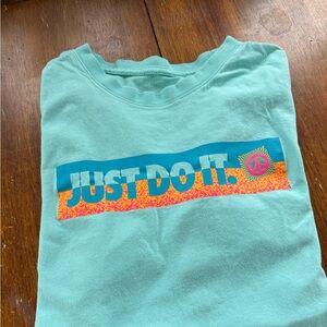 Nike Just Do It Men's Small Teal T-shirt  The Nike Tee Sz S
